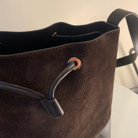 Michael Kors Bucket Bag - Picture 4 of 6